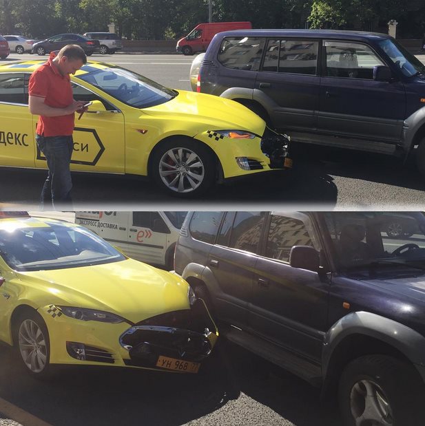 Яндекс такси тесла